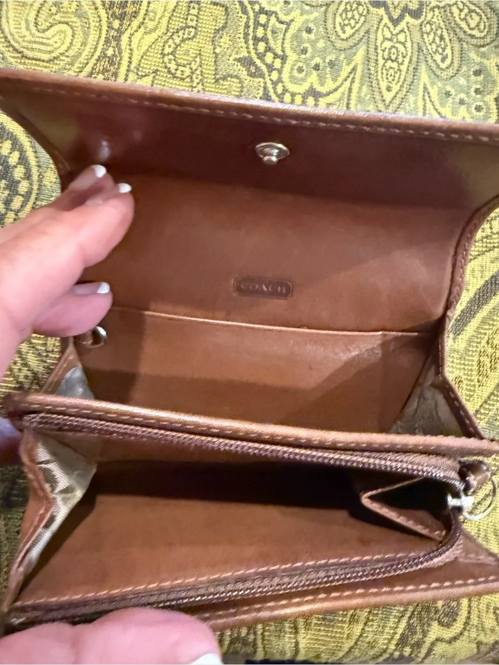 COACH Brown Leather Key & Card Holder with Embossed Logo Vintage
